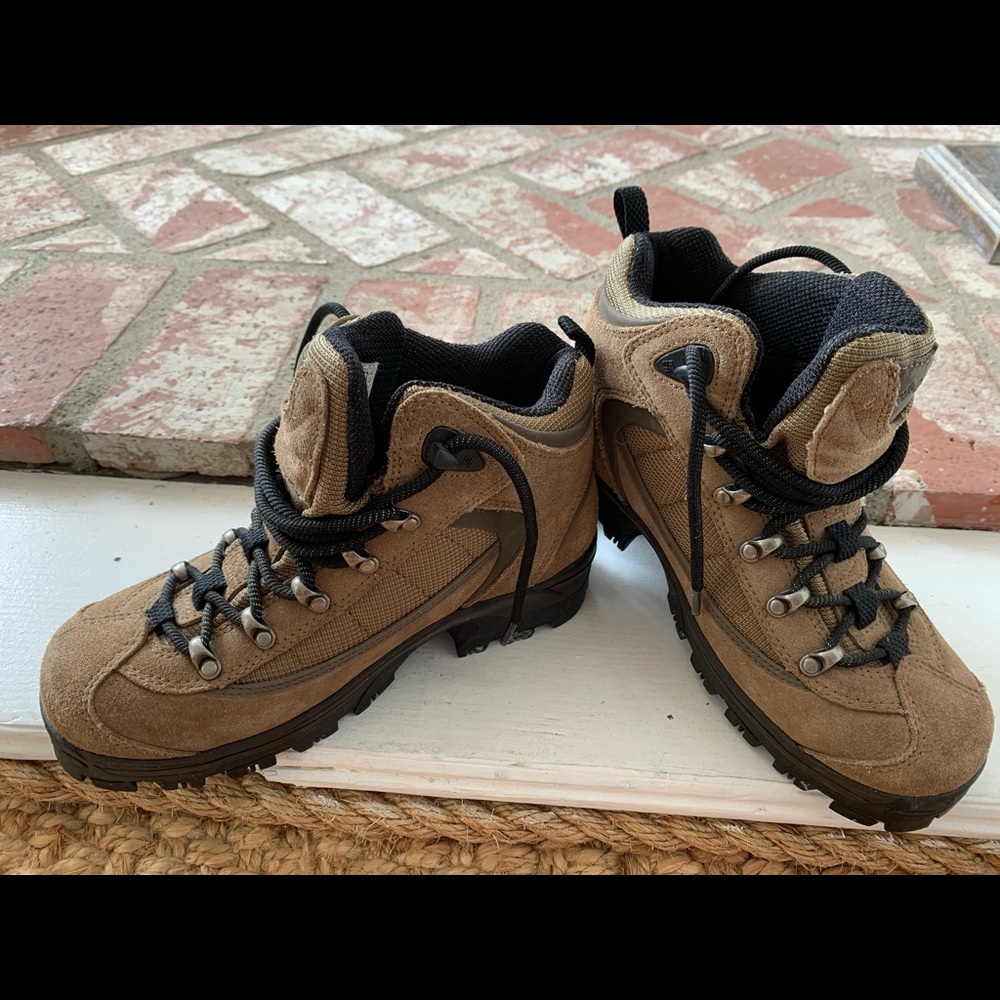 Columbia Copper River Boot Women’s Size 7